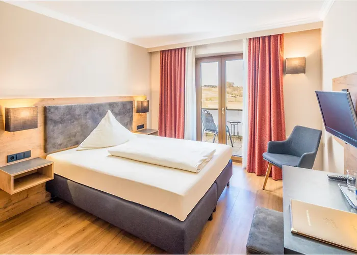 Hotel-gasthof Huber Ebersberg