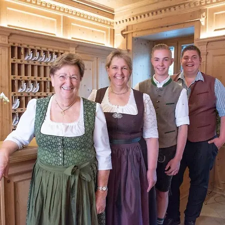 Hotel-gasthof Huber Szálloda 3*