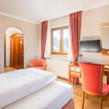 Hotell Hotel-gasthof Huber 3*