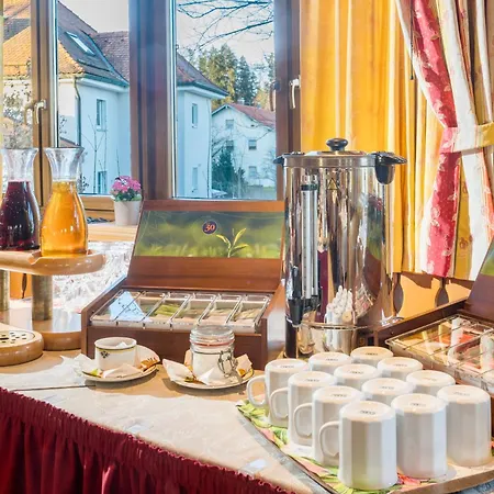 Hotel-gasthof Huber 3* אברסברג