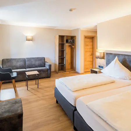 Hotel-gasthof Huber מלון 3*